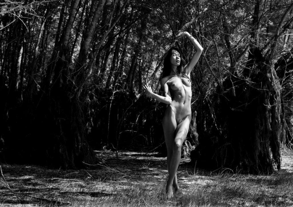 edito WickedGame nude photography in black and white 9